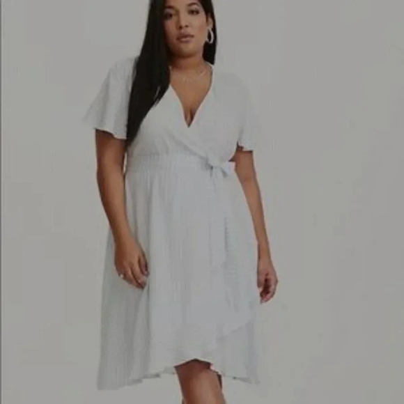 Torrid Blue & White Striped Challis Wrap Dress 00 - Picture 13 of 13